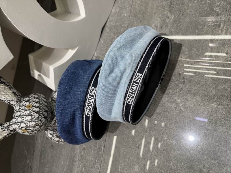Dior beret dx43